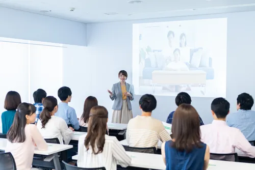 無料講演会の依頼